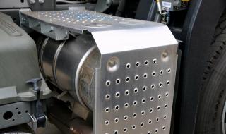 三元催化器价格 三元催化器价格